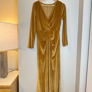 Luxurious Velvet Long Sleeve Dress in Gold